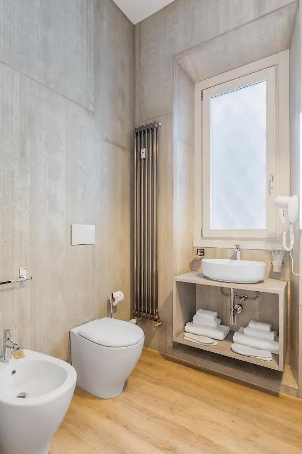 Adelante Rooms Piazza Bologna Řím Bed & Breakfast