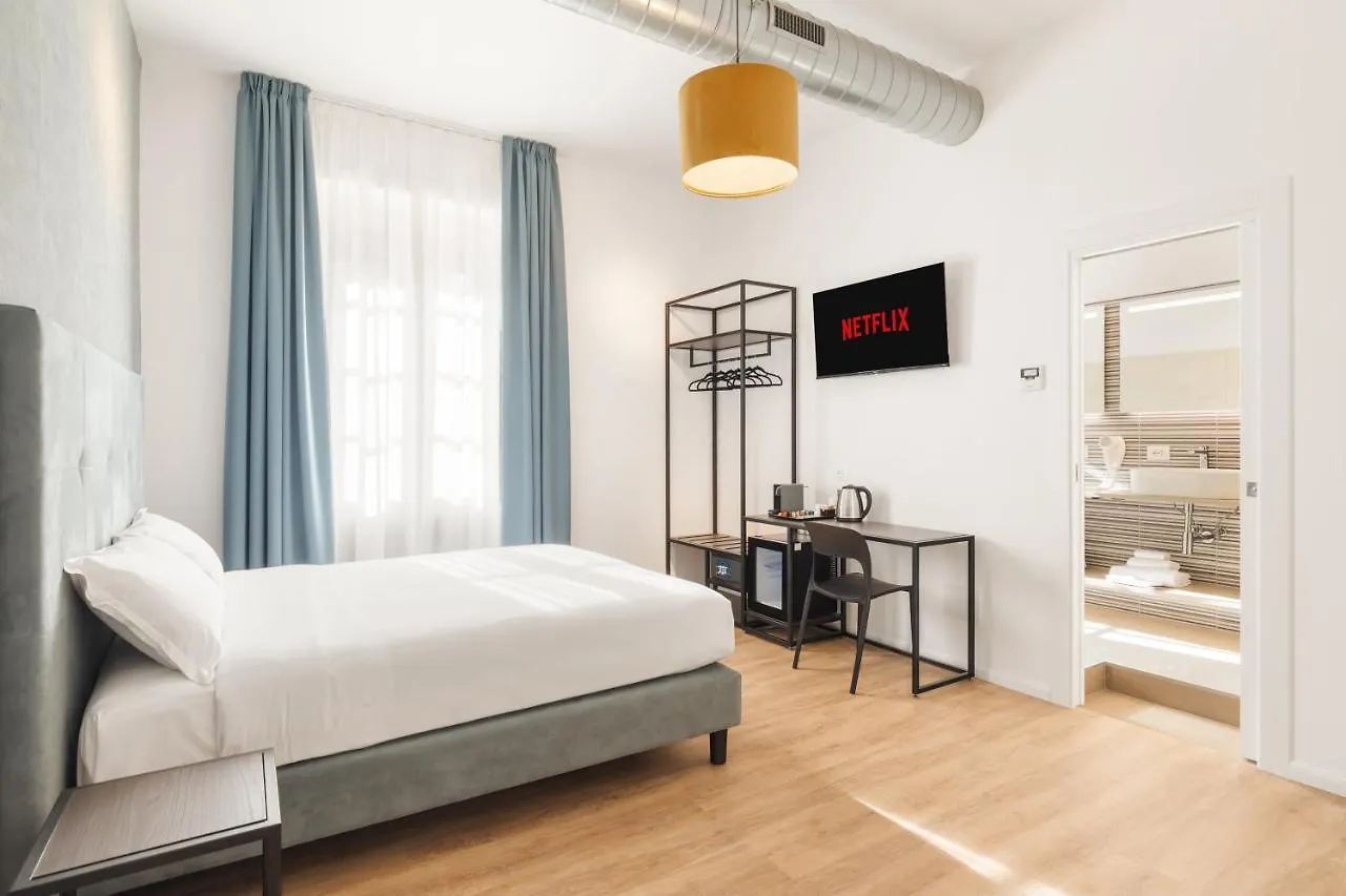 Adelante Rooms Piazza Bologna Rome 0*,