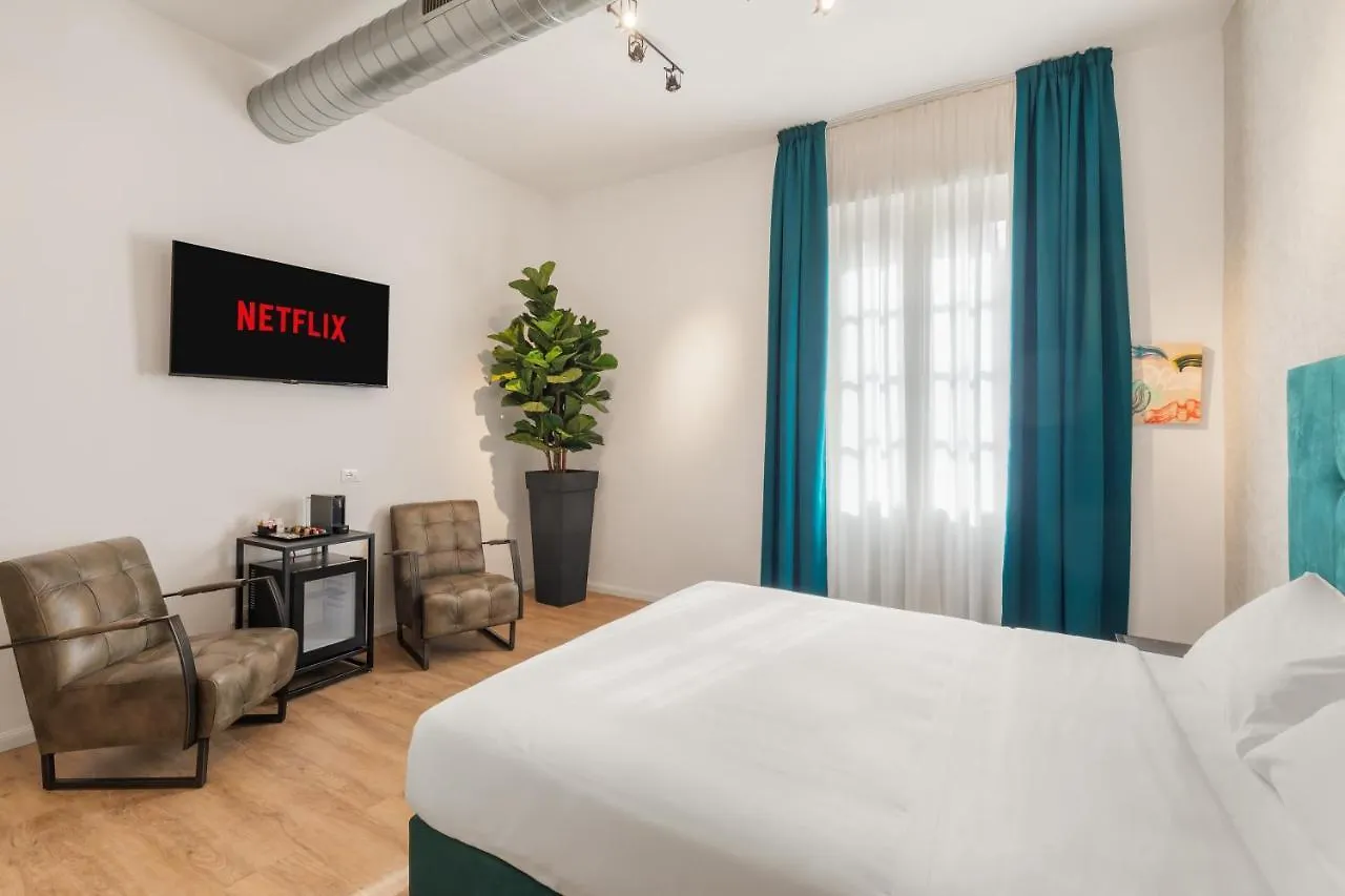 Bed & Breakfast Adelante Rooms Piazza Bologna Rome Italy