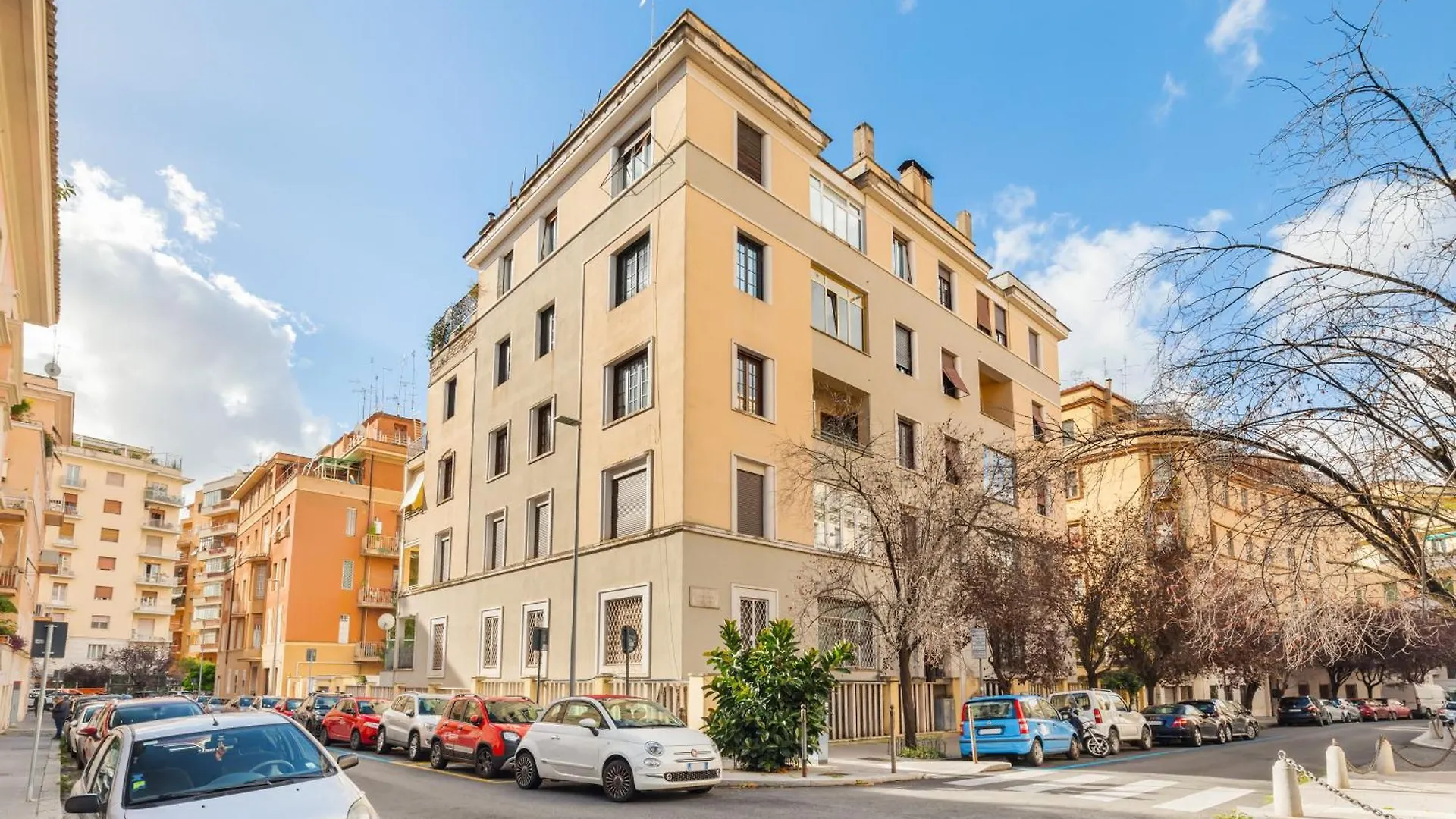 Bed & Breakfast Adelante Rooms Piazza Bologna Rome Italy